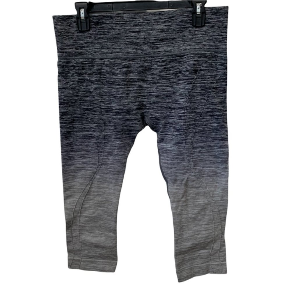 Codefit Gray Ombre Capri Leggings